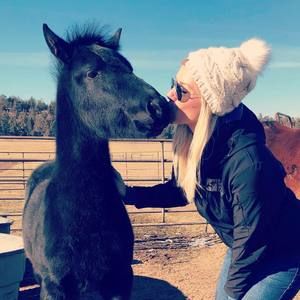 Meet your Posher, Katylyn